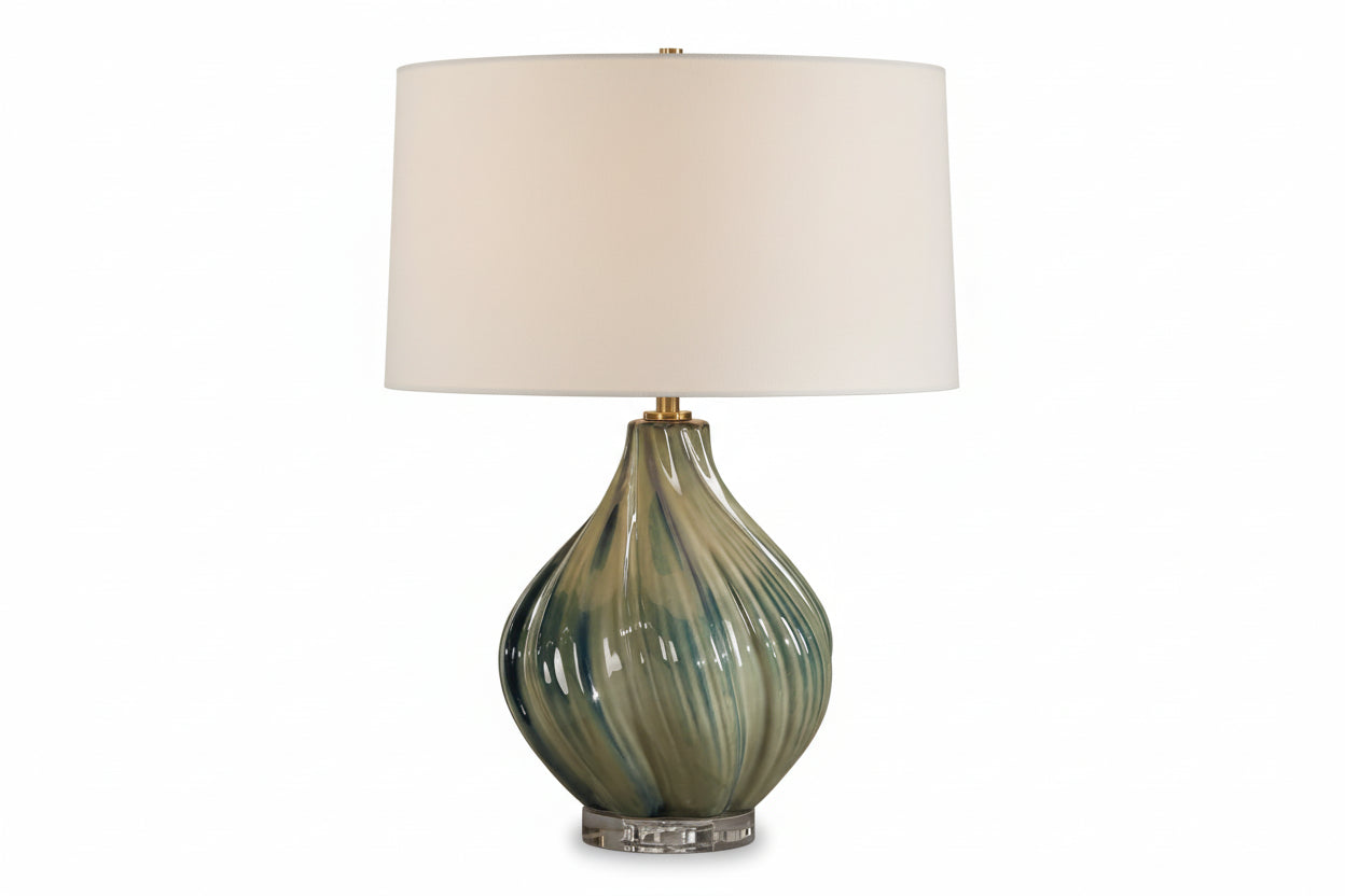 Tausha Table Lamp