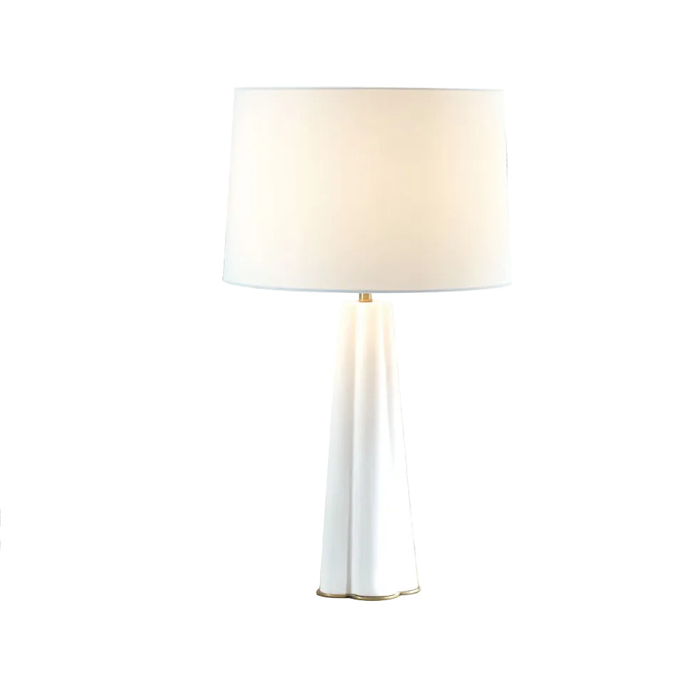 The Daisy Table Lamp
