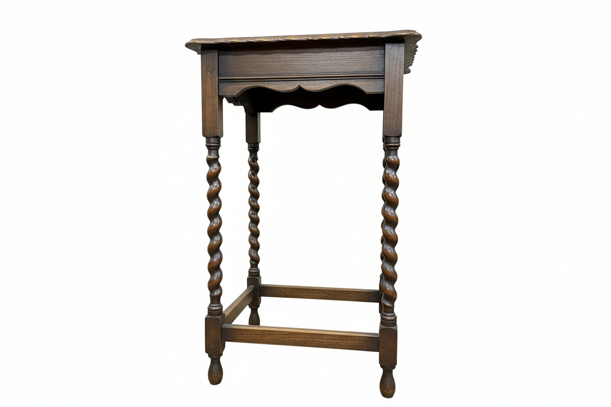 Square Turned Leg Table