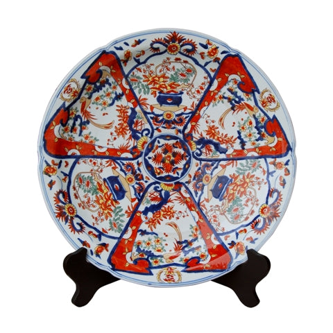 PORCELAIN IMARI PLATE WITH STAND