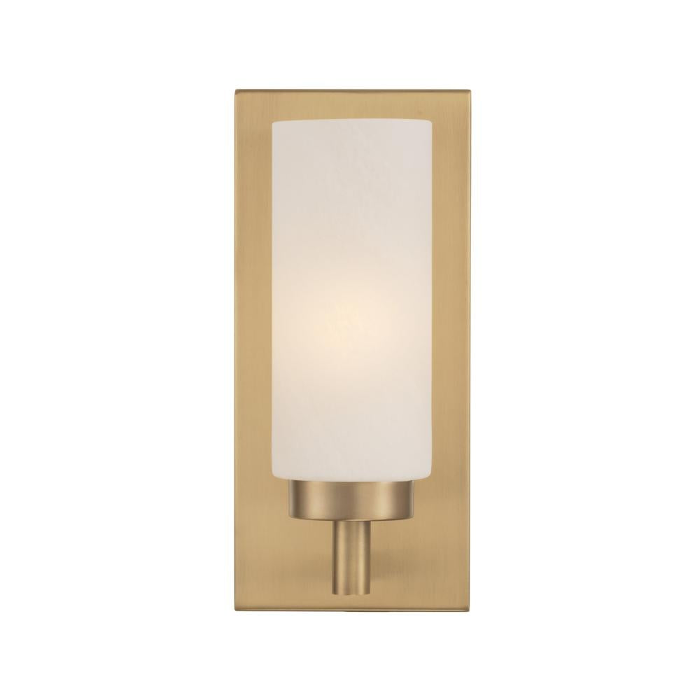 1 Light Sconce