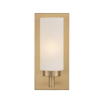 1 Light Sconce