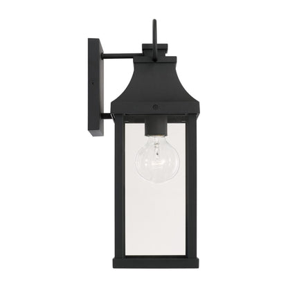 1 LIGHT OUTDOOR WALL LANTERN