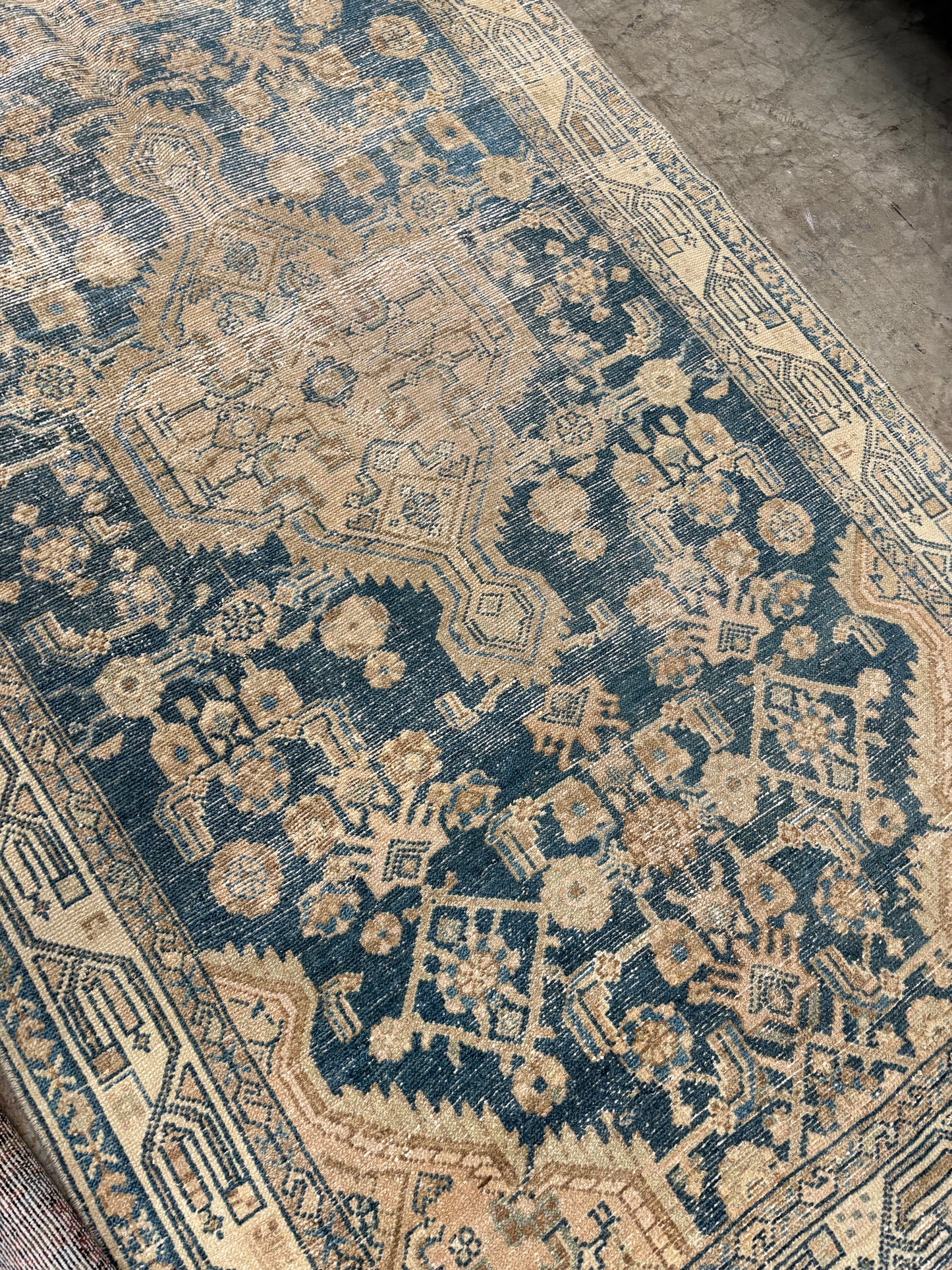 9x4 Antique Konya Rug