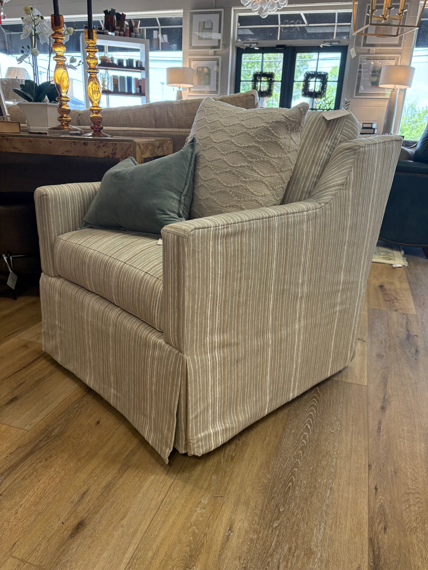 Etcetera Sandstone Grant Swivel