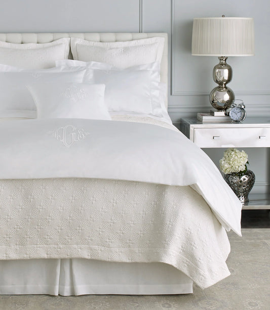 Lucia Coverlet