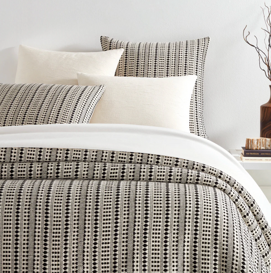Fira Jacquard Coverlet-Black