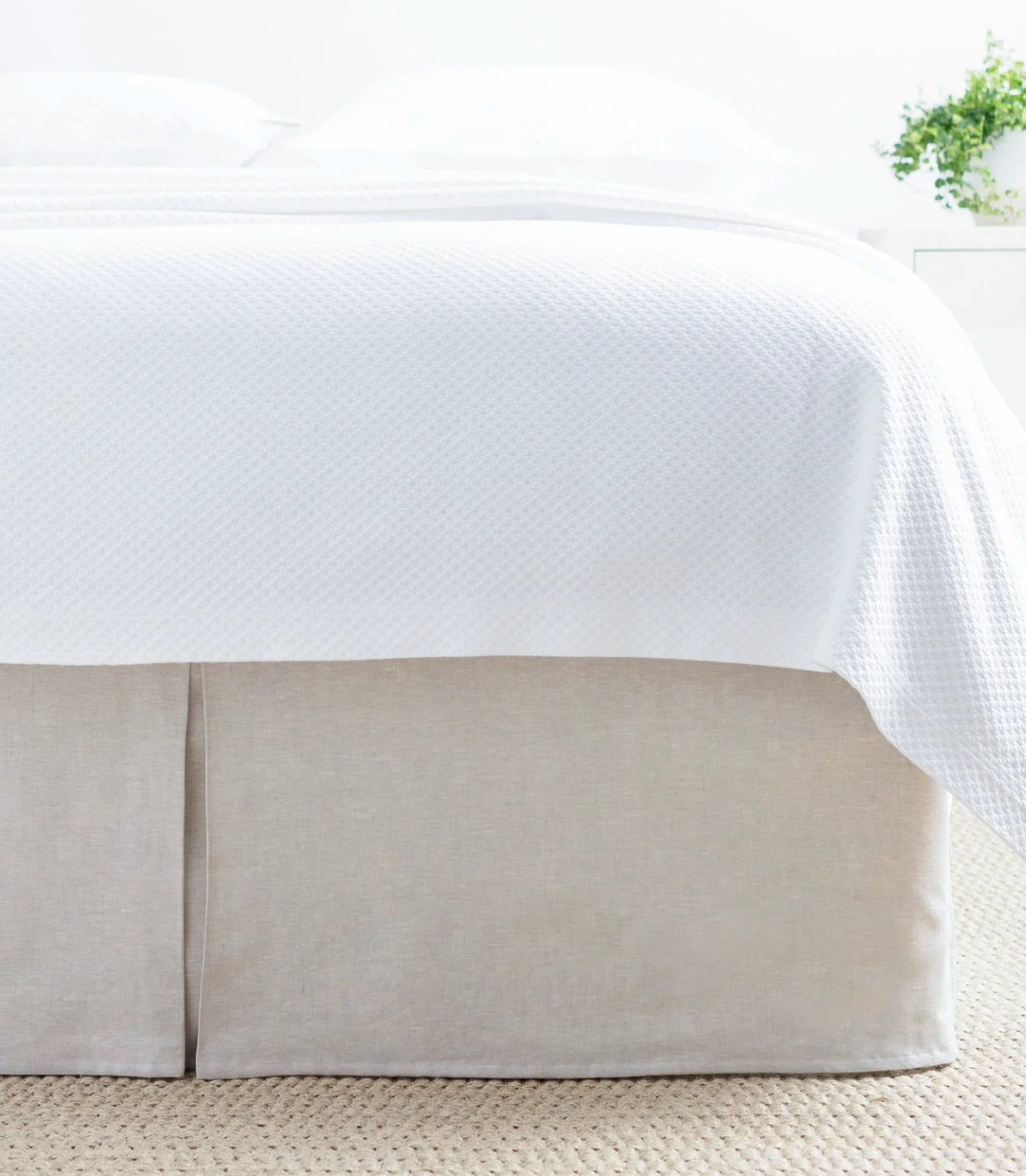 Lush Linen Bedskirt