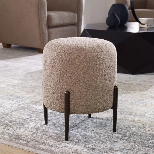 Arles Ottoman Latte